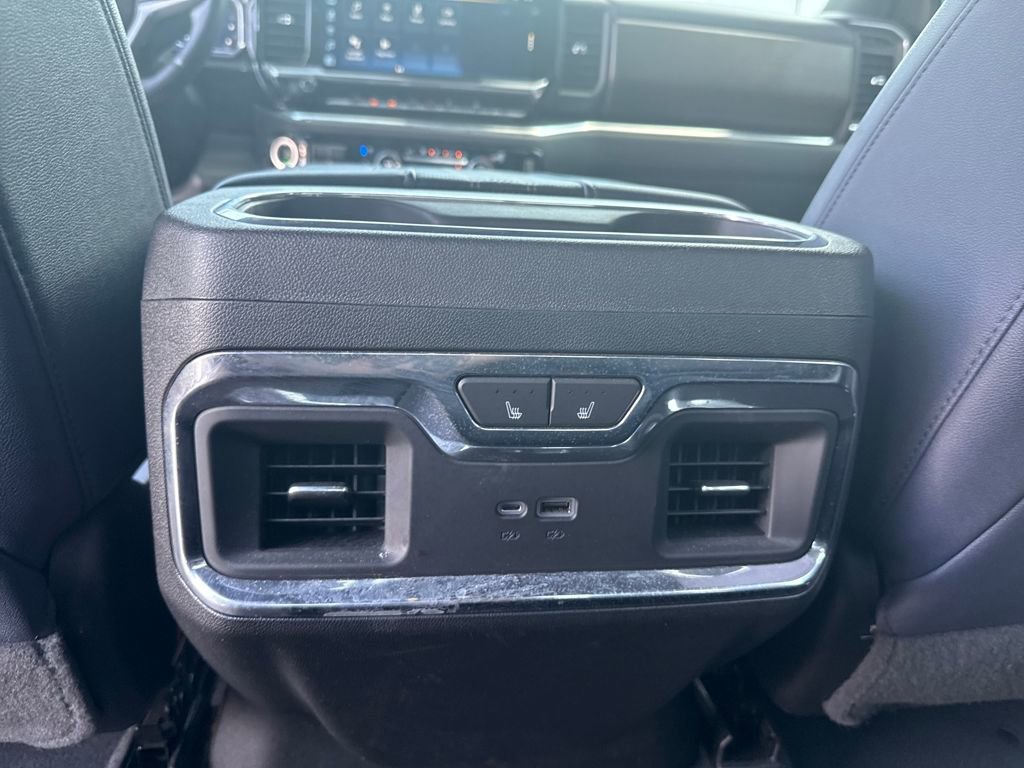 Used 2023 Chevrolet Silverado 1500 High Country w/ Technology Package image 33