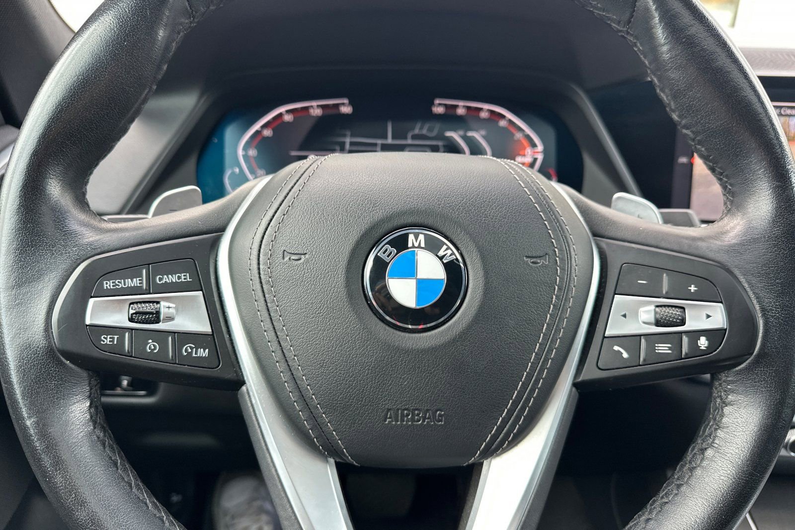 Used 2022 BMW X5 xDrive40i w/ Parking Assistance Package AWD/4WD image 36