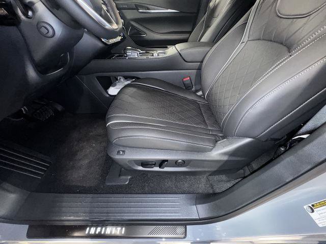 Certified 2025 INFINITI QX60 Autograph w/ Cargo Package image 16