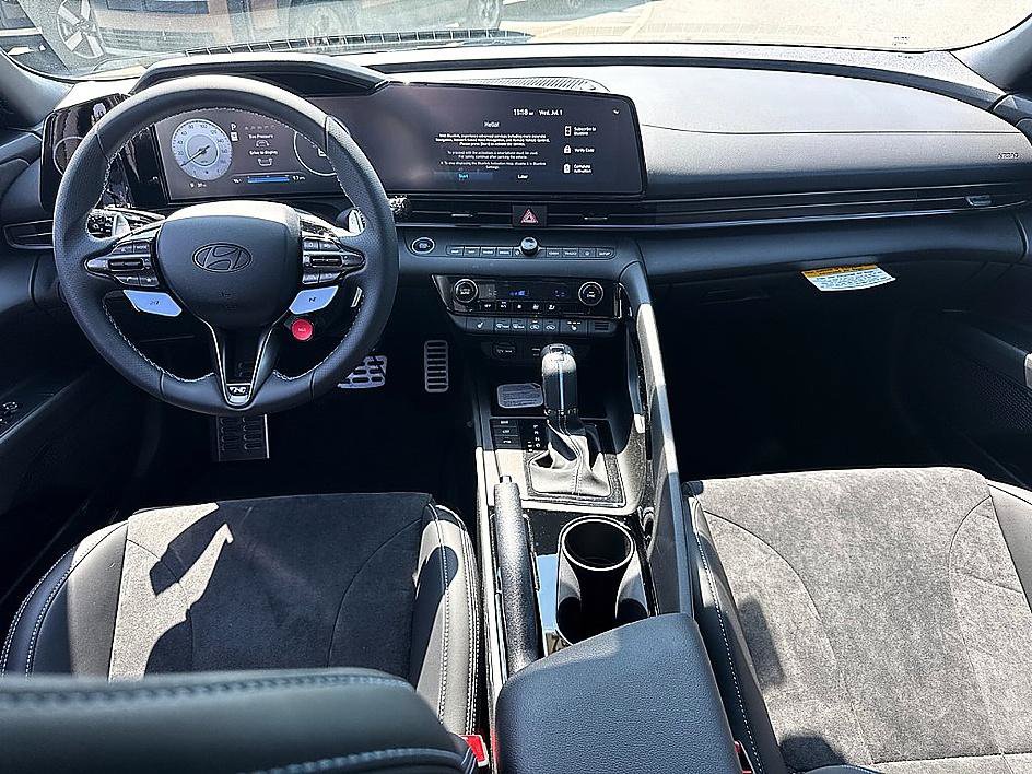 New 2026 Hyundai Elantra N FWD image 6