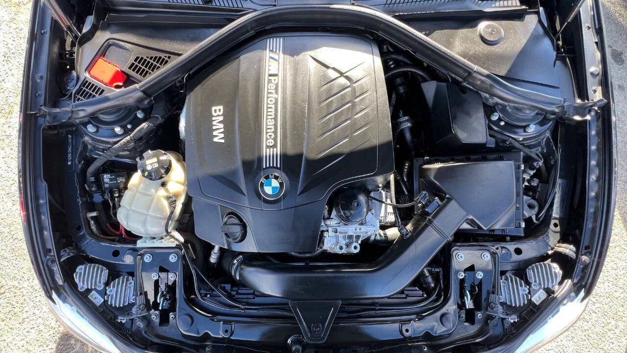 Used 2016 BMW M235i Coupe RWD image 29
