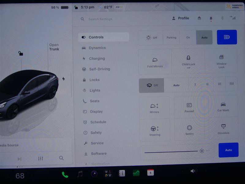 Used 2023 Tesla Model 3 Standard Range RWD image 8