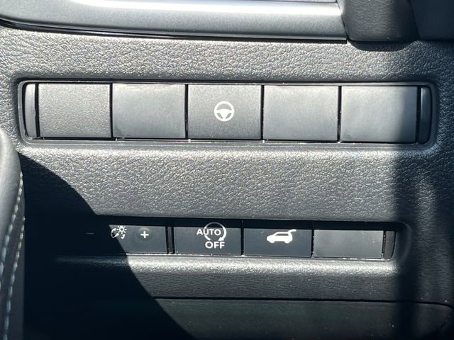 New 2026 Nissan Rogue SV image 19