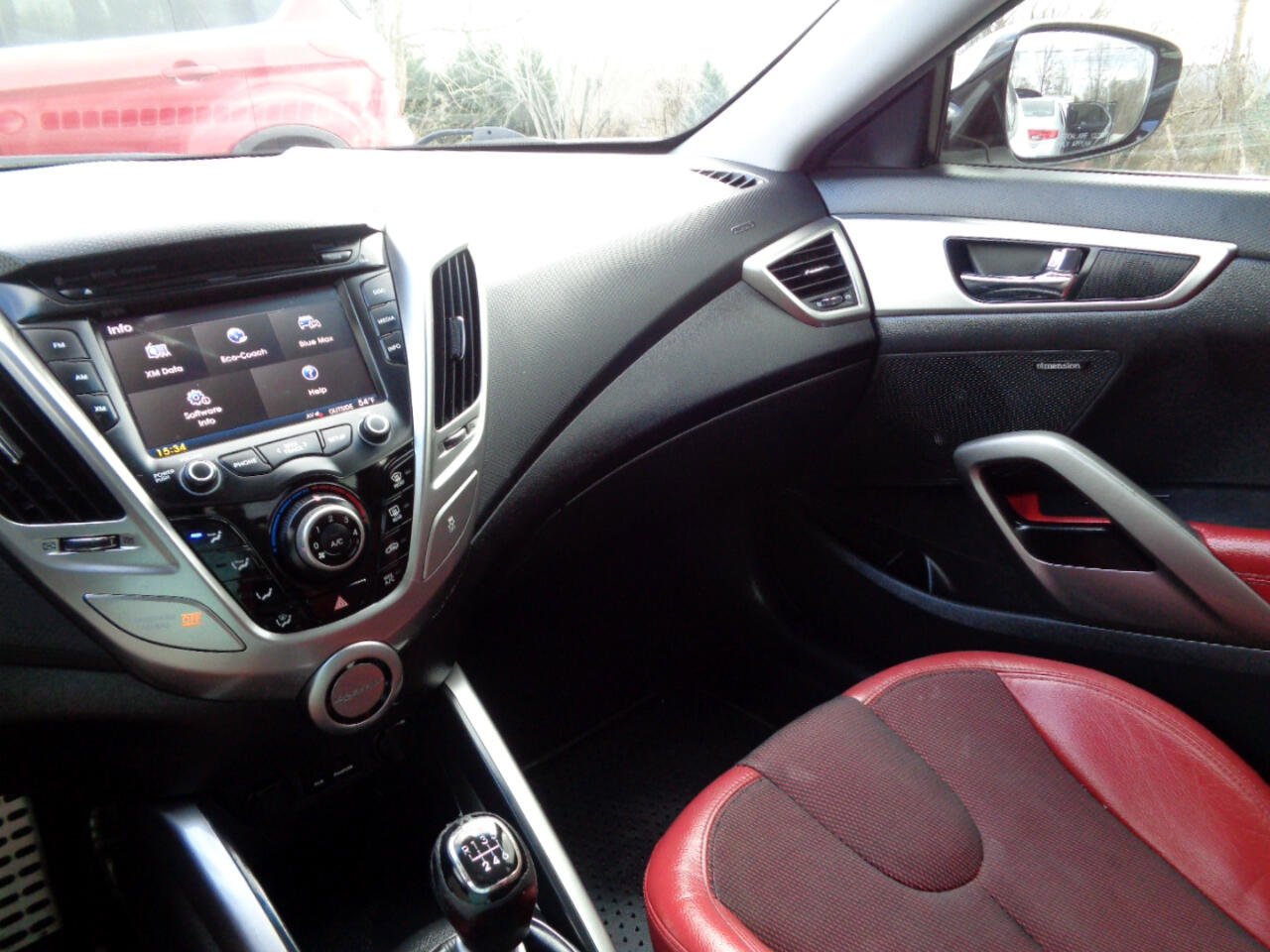 Used 2012 Hyundai Veloster Base w/ Style Pkg image 22