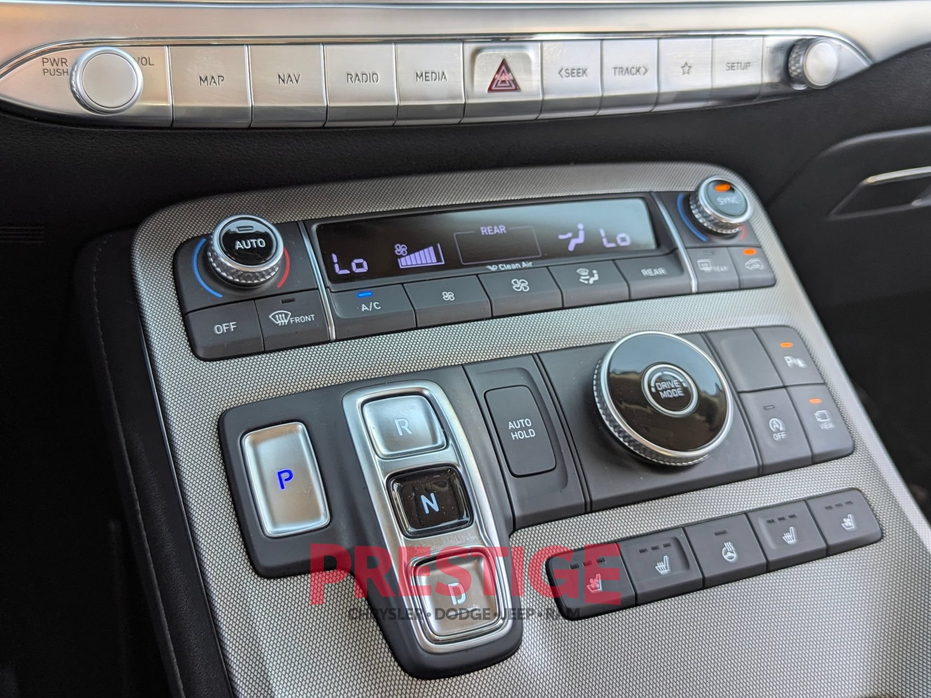 Used 2022 Hyundai Palisade Limited w/ Cargo Package FWD image 24