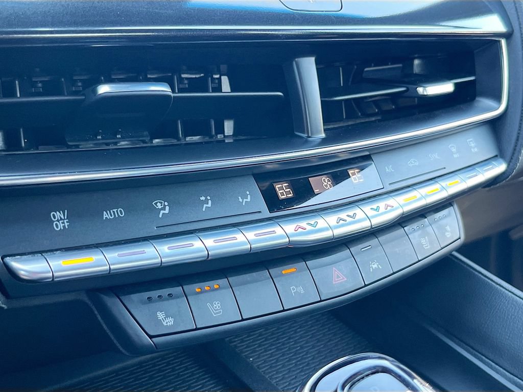 Used 2023 Cadillac CT5 Luxury AWD/4WD image 15