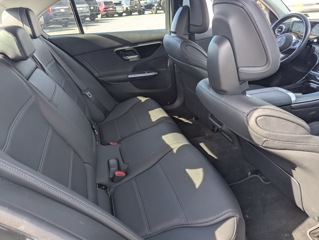 Used 2023 Mercedes-Benz C 300 Sedan image 29