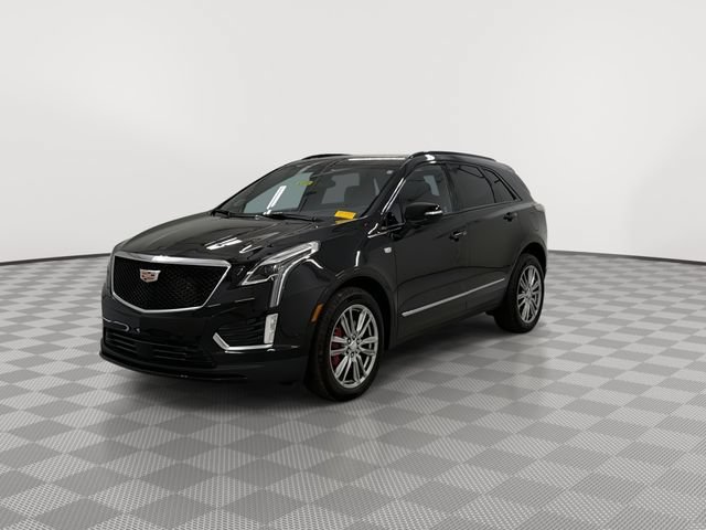 Certified 2026 Cadillac XT5 Sportv w/ LPO, Floor Liner Package AWD/4WD image 4