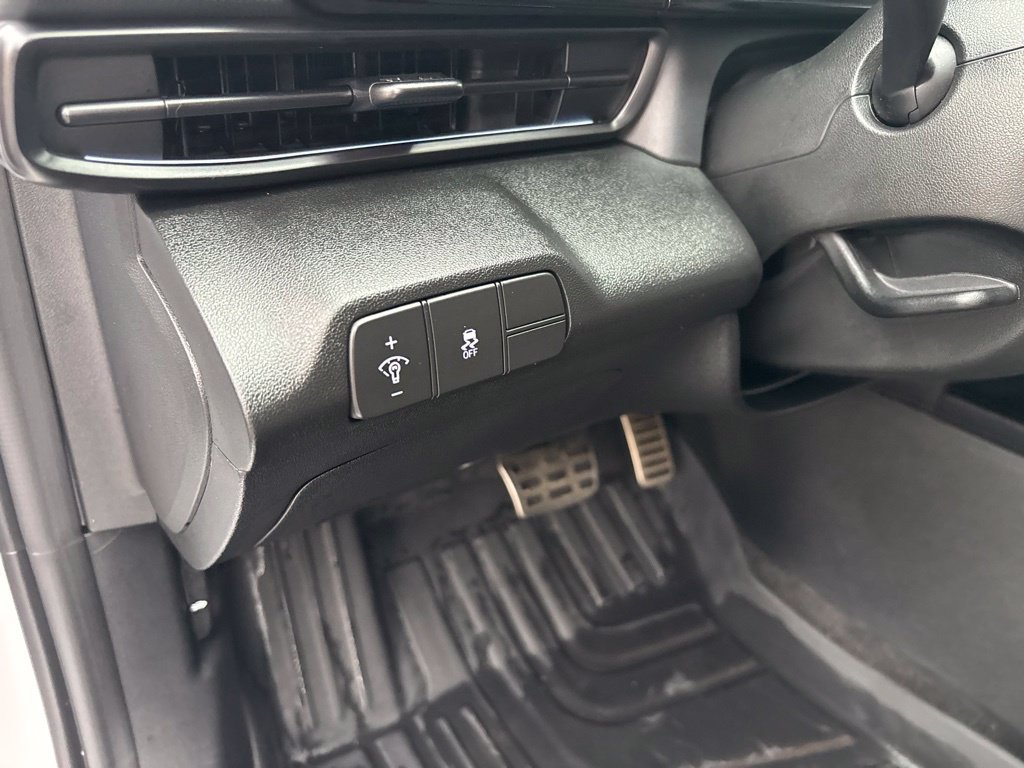 Used 2025 Hyundai Elantra N Line FWD image 4