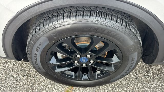 Used 2020 Ford Escape SE Sport AWD/4WD image 32