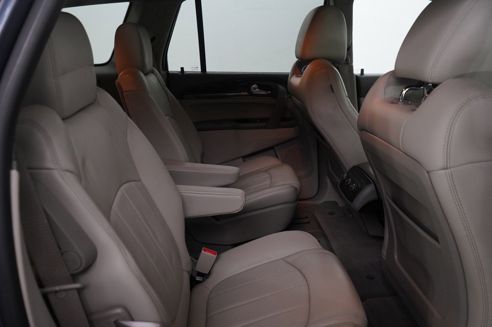Used 2014 Buick Enclave Leather image 14
