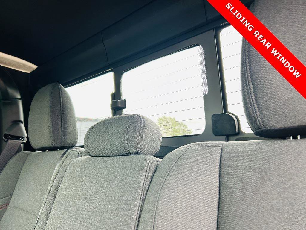 New 2025 Jeep Gladiator Rubicon image 7