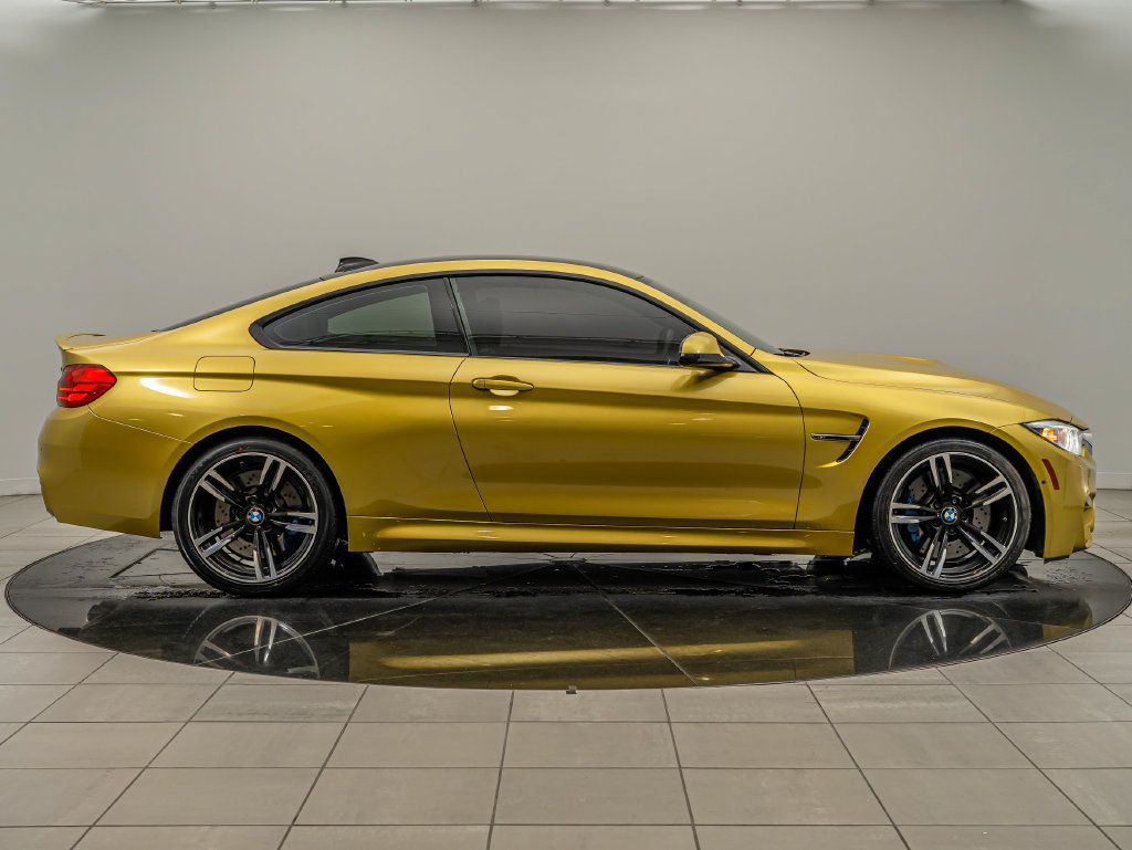 Used 2016 BMW M4 Coupe RWD image 4