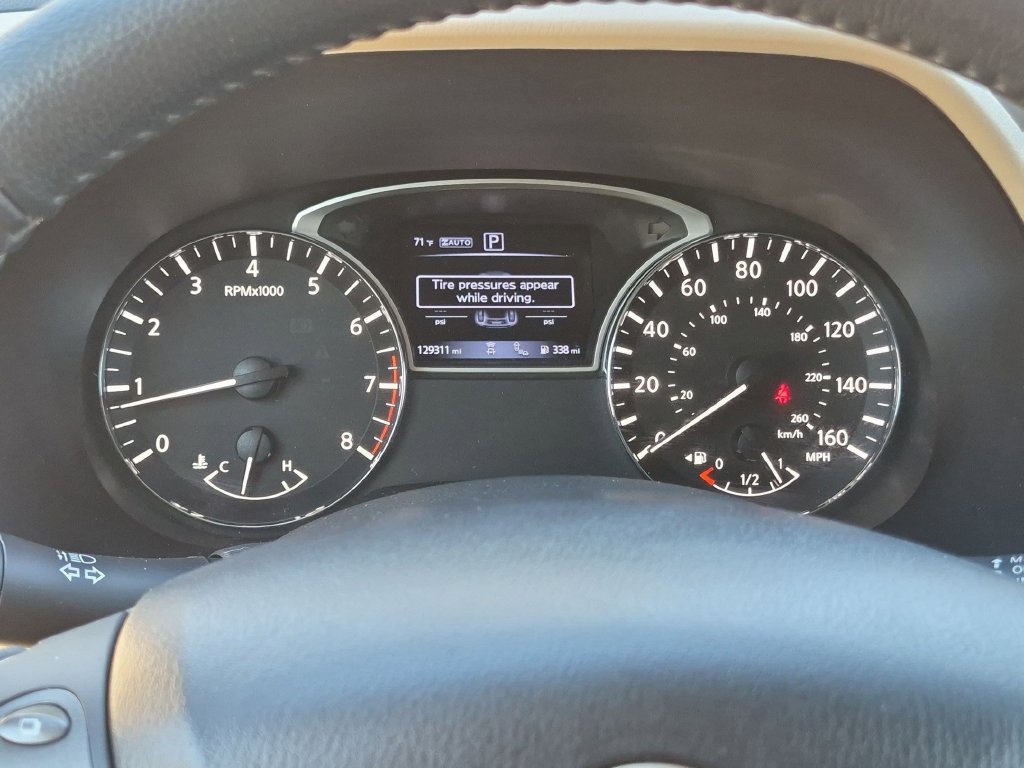 Used 2018 Nissan Pathfinder SL w/ SL Premium Package AWD/4WD image 14