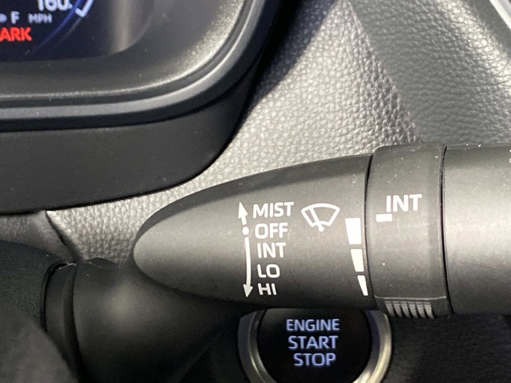 Used 2026 Toyota Corolla SE w/ SE Package FWD image 18