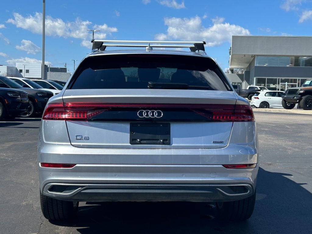 Used 2022 Audi Q8 Premium Plus w/ Premium Plus Package image 6