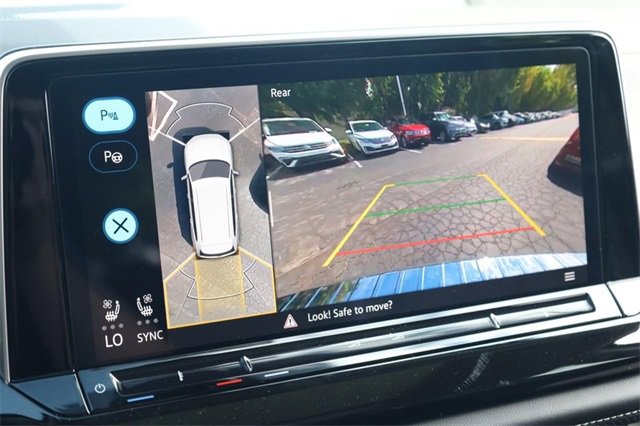 New 2026 Volkswagen Atlas SEL Premium R-Line image 17