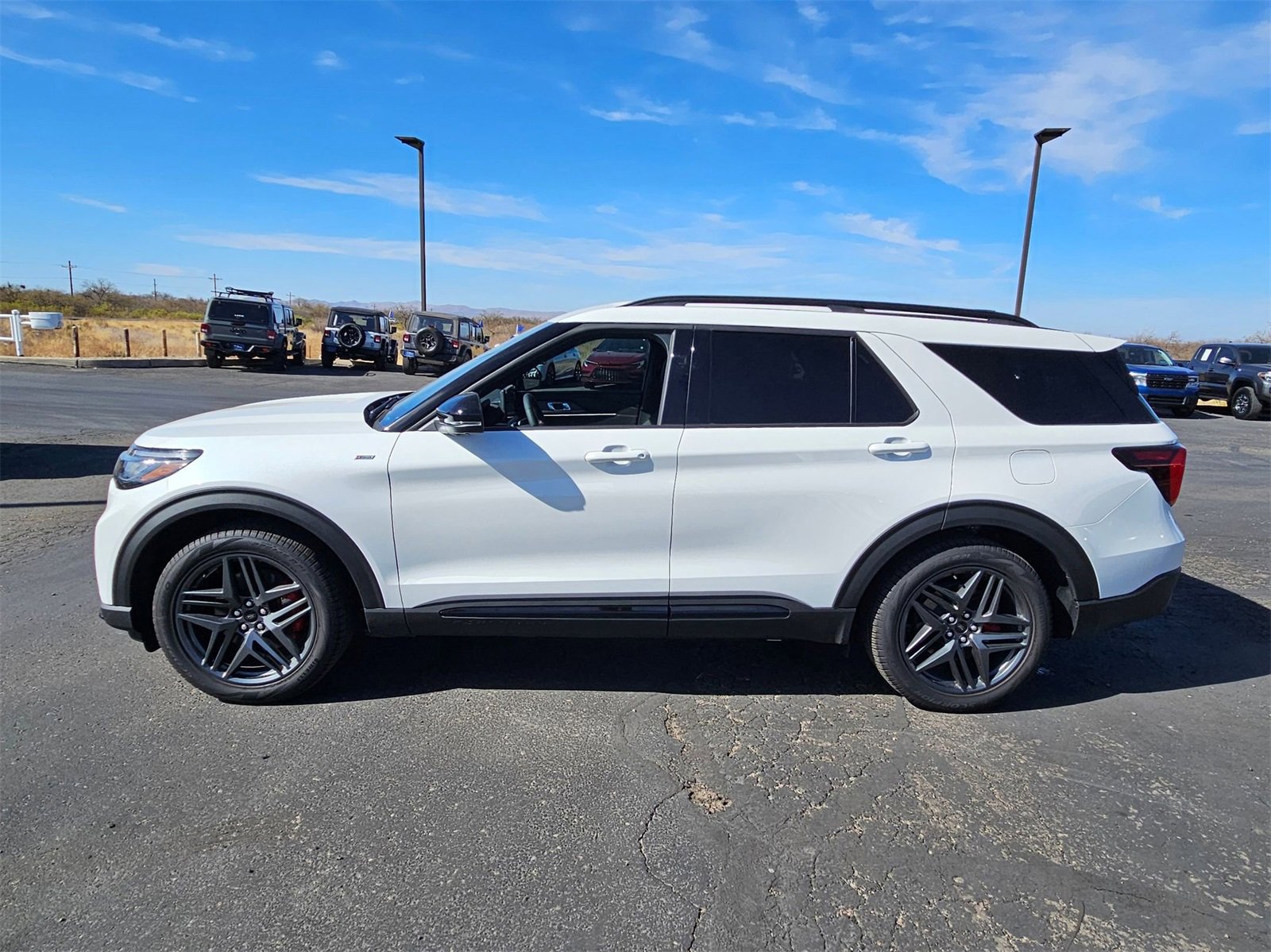 New 2025 Ford Explorer ST-Line w/ Premium Package image 9