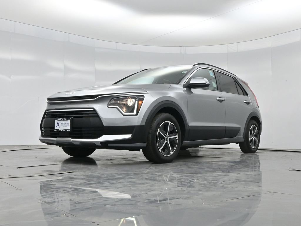 Used 2024 Kia Niro EX FWD image 44