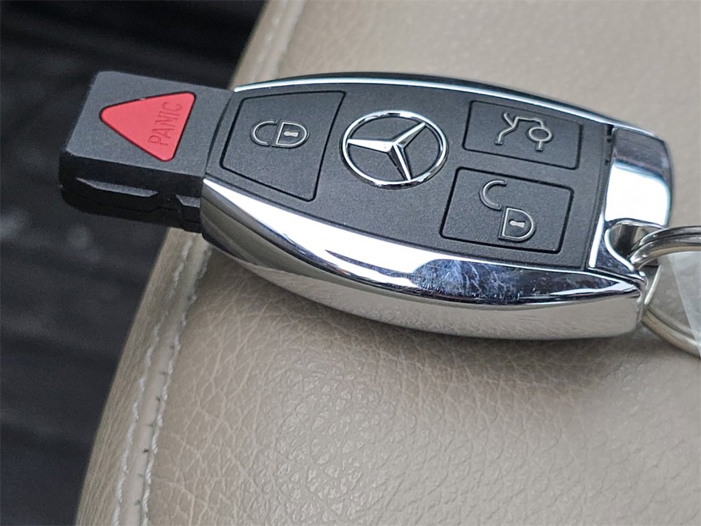 Used 2024 Mercedes-Benz Sprinter 2500 image 37