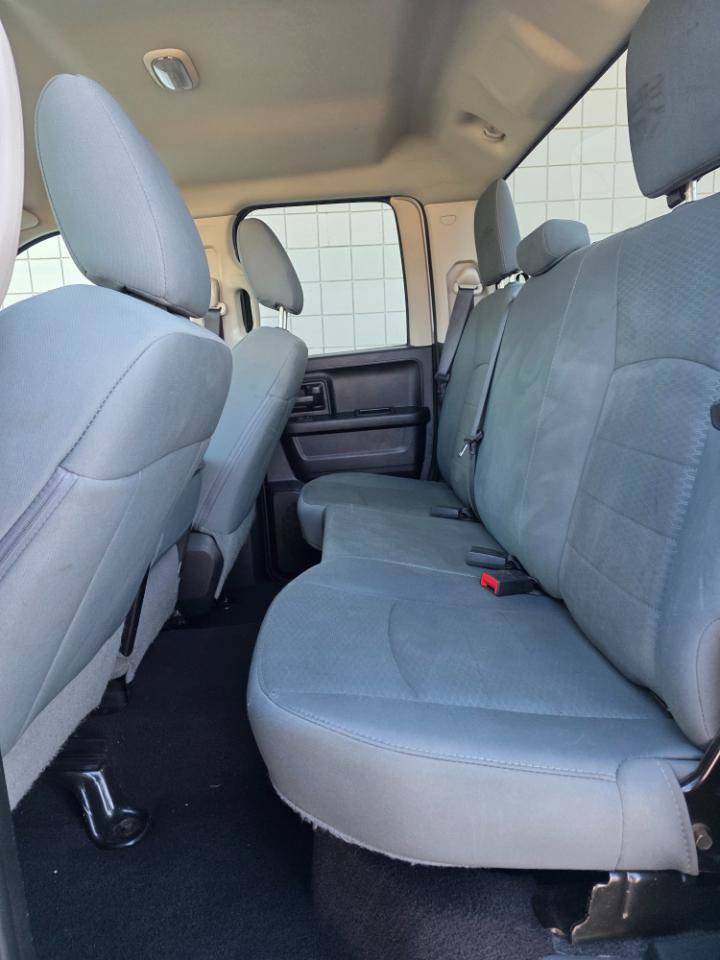 Used 2017 RAM 1500 Express AWD/4WD image 11