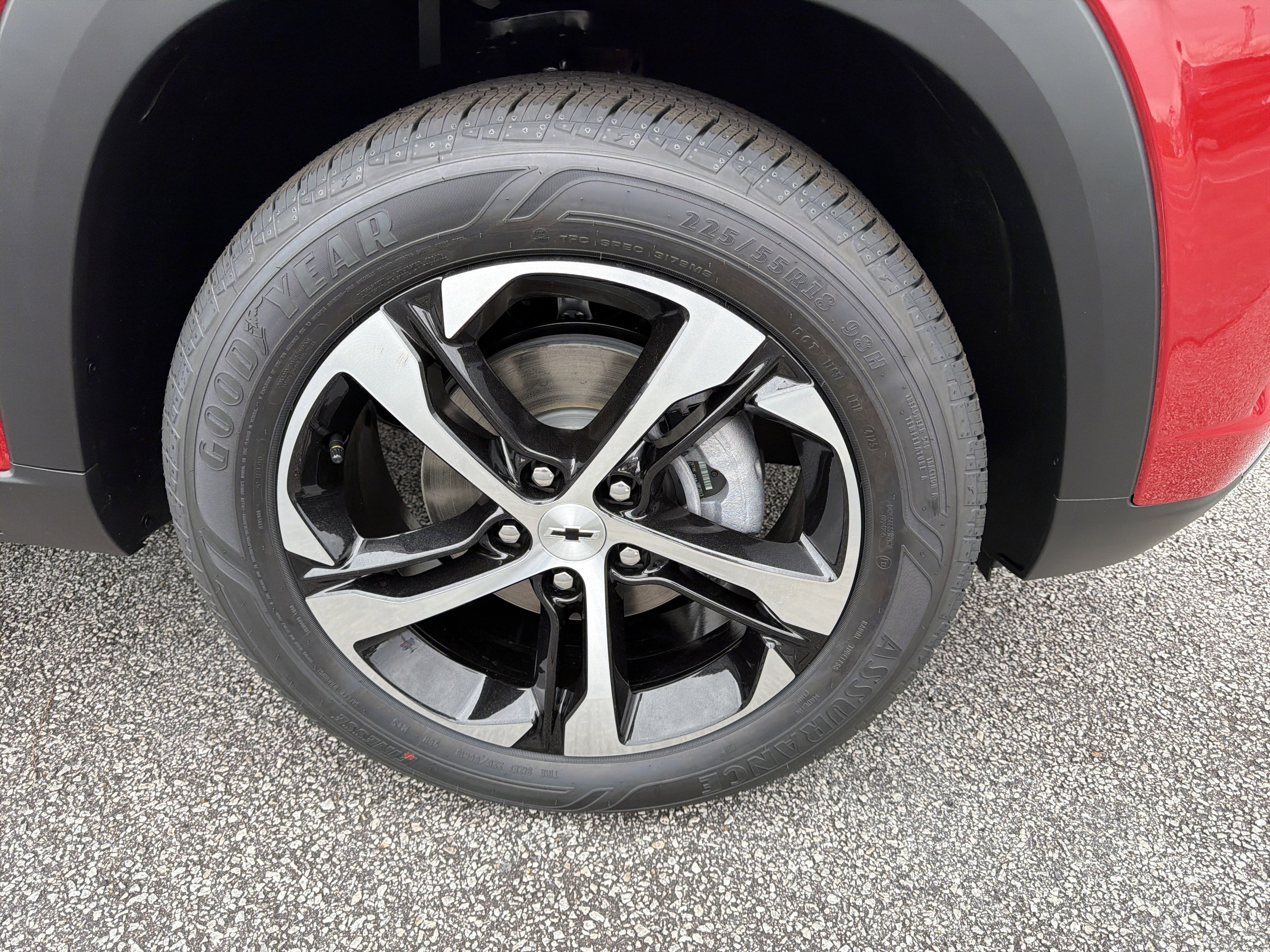 New 2026 Chevrolet Trax RS w/ Driver Confidence Package image 12