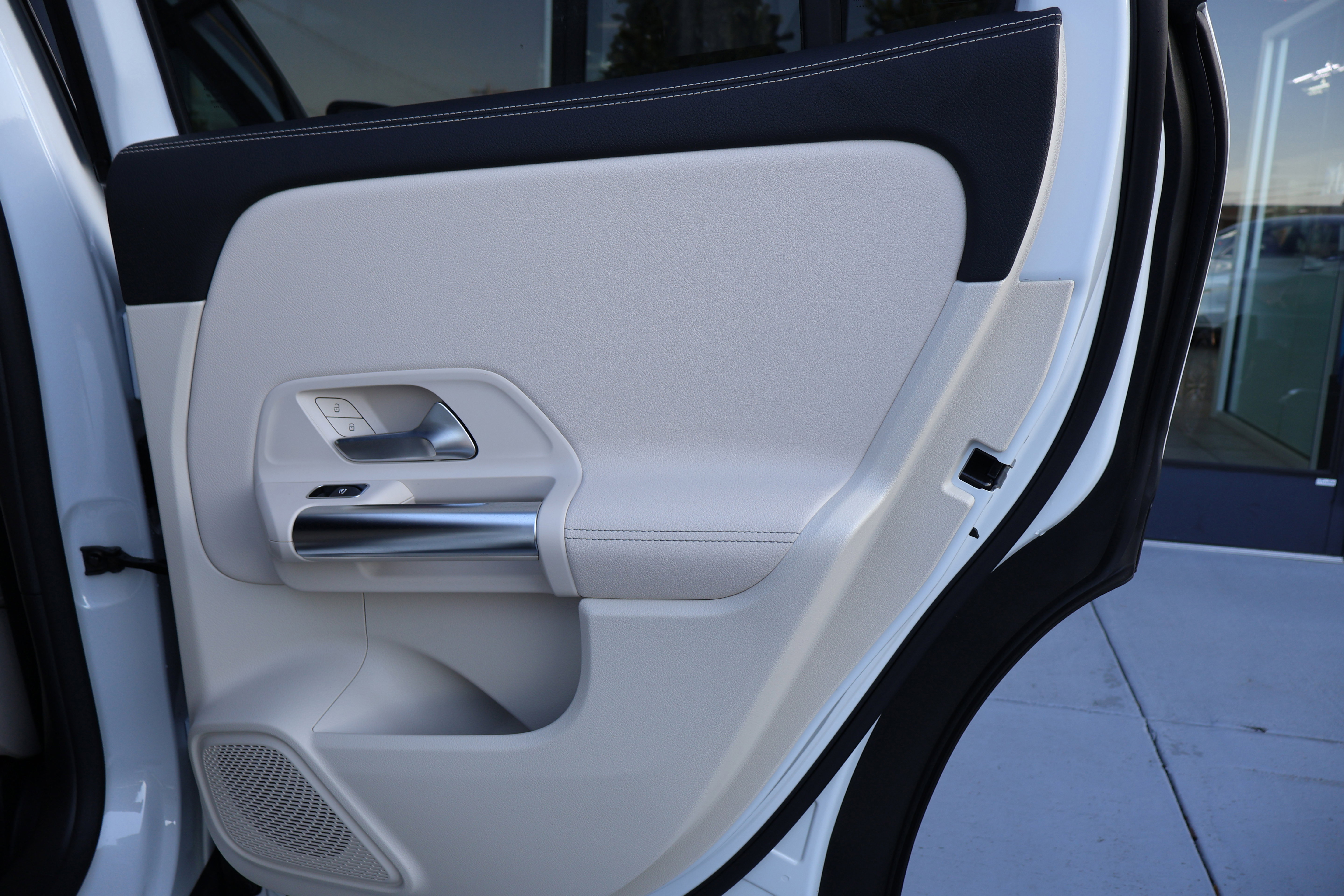 Certified 2023 Mercedes-Benz GLA 250 w/ Premium Package image 22