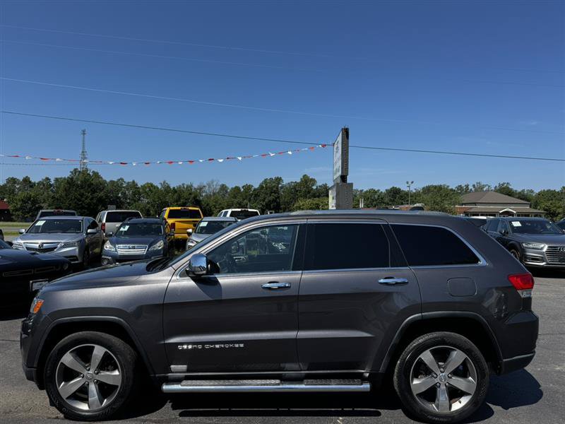Used 2015 Jeep Grand Cherokee Limited AWD/4WD image 4