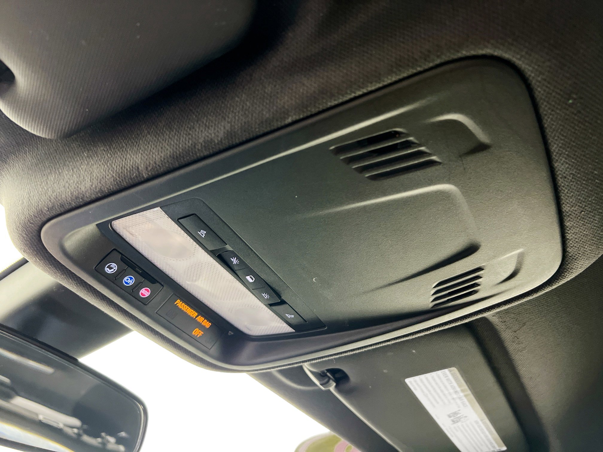 Used 2018 Chevrolet Cruze LT w/ Redline Edition image 19