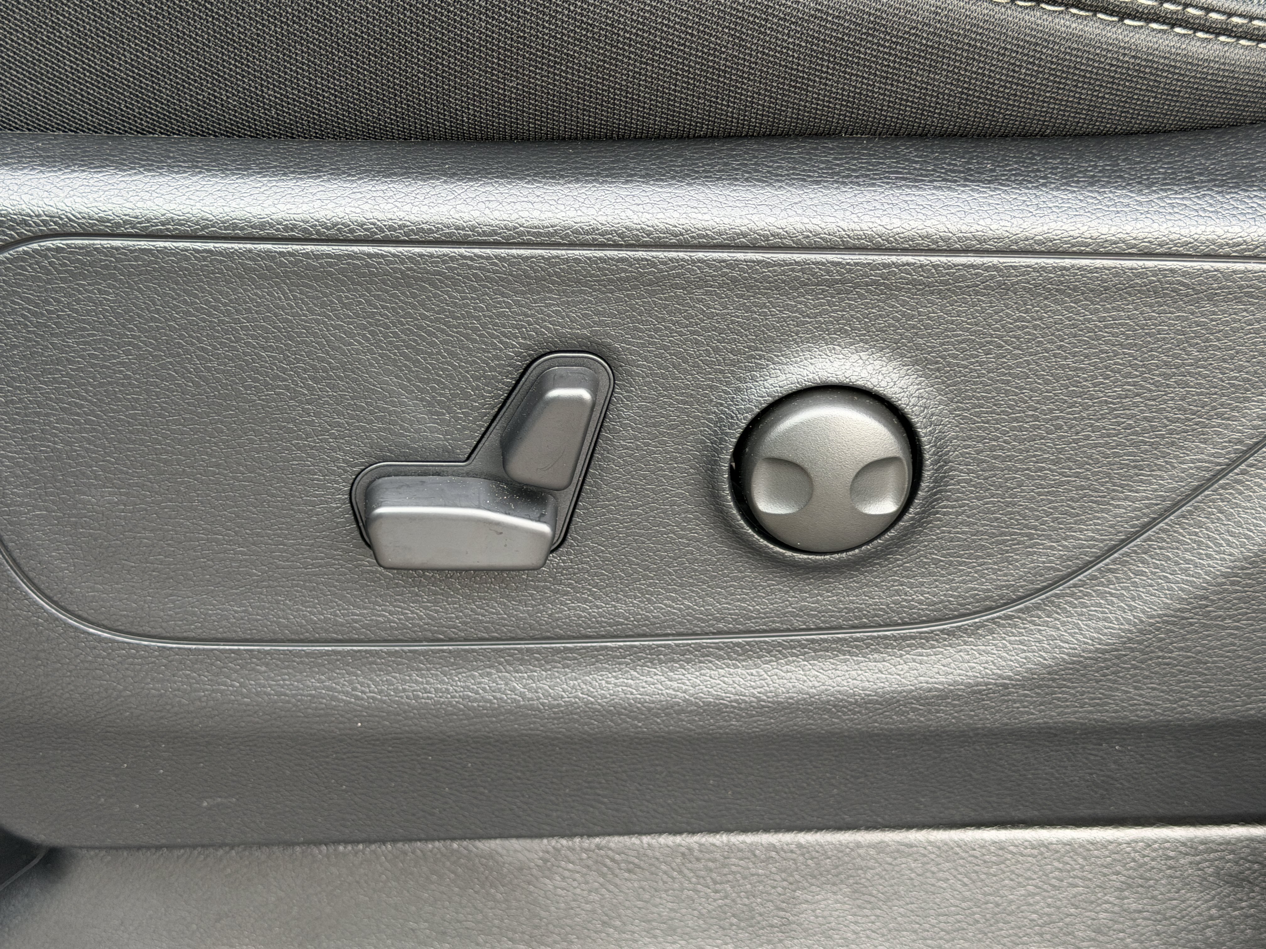 New 2026 RAM 1500 Big Horn AWD/4WD image 22