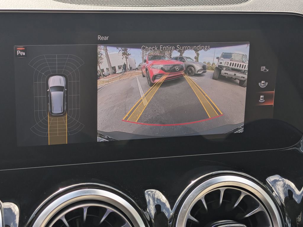 Certified 2023 Mercedes-Benz EQB 250+ w/ Exclusive Package image 7