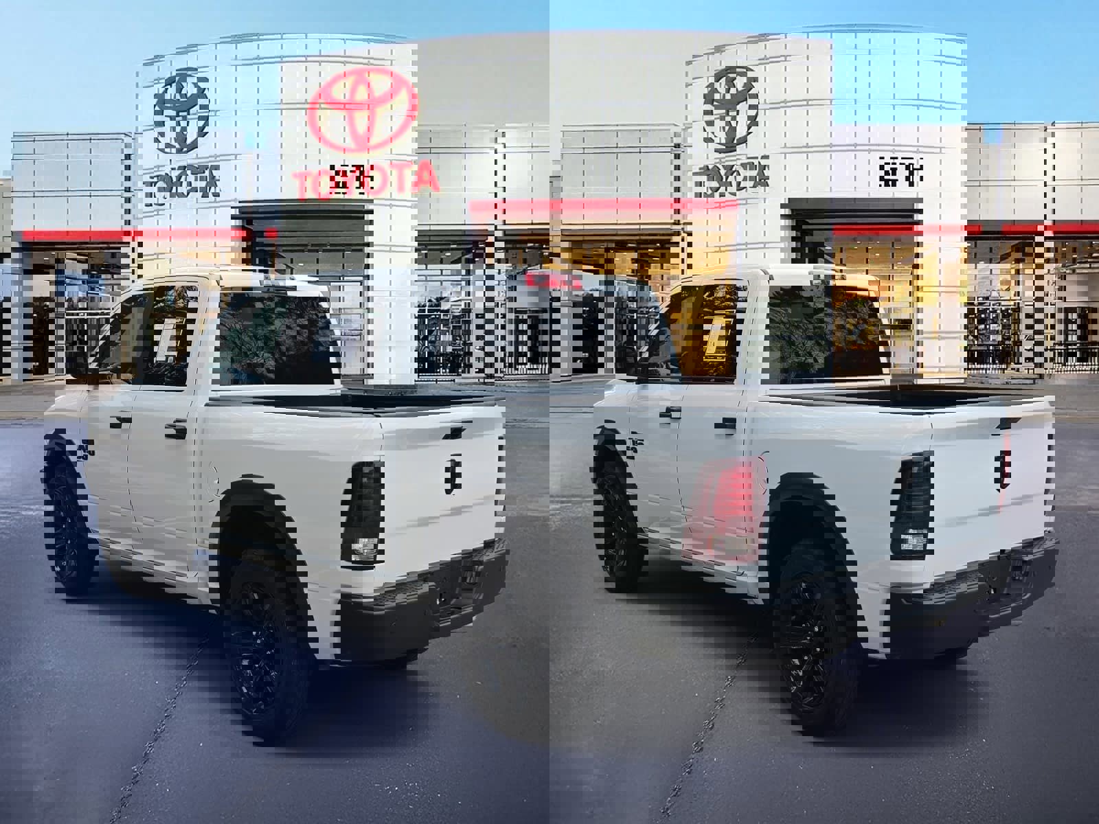 Used 2024 RAM 1500 Classic Warlock image 7