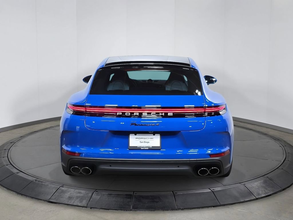 Used 2025 Porsche Panamera 4 E-Hybrid image 6