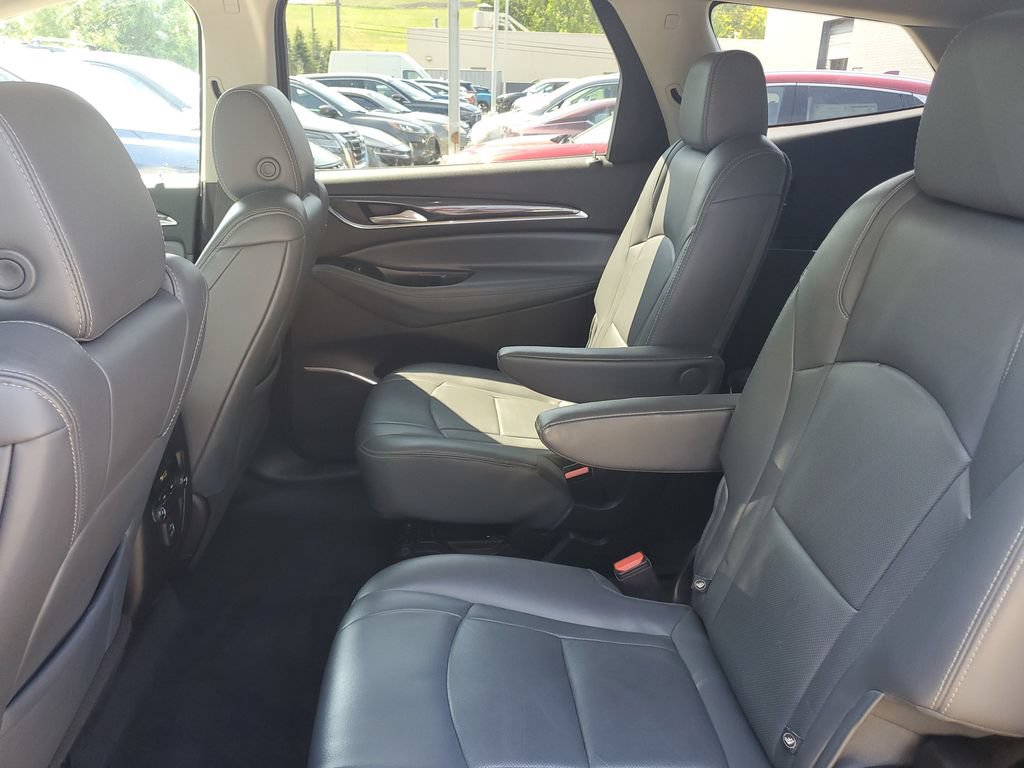 Used 2021 Buick Enclave Essence FWD image 26