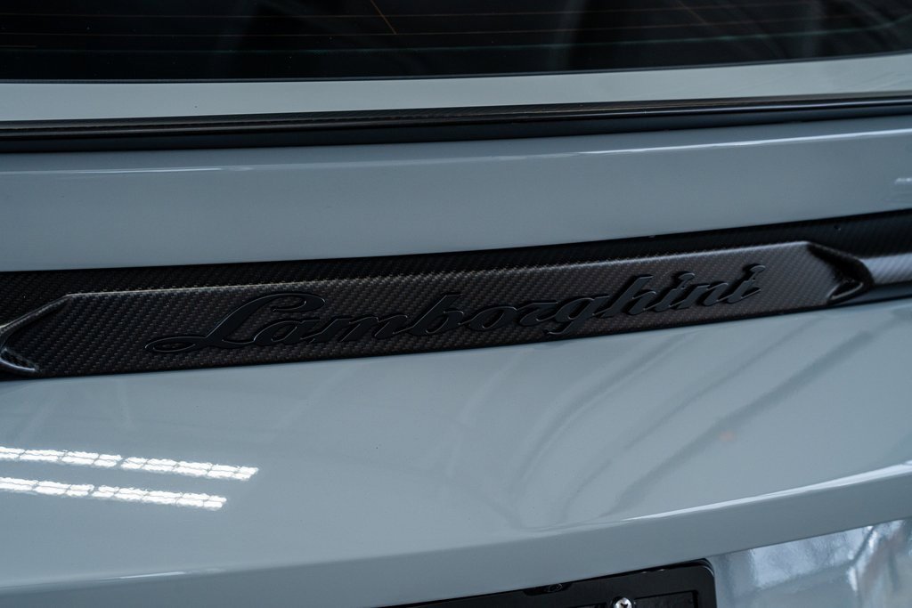 Used 2024 Lamborghini Urus Performante image 30