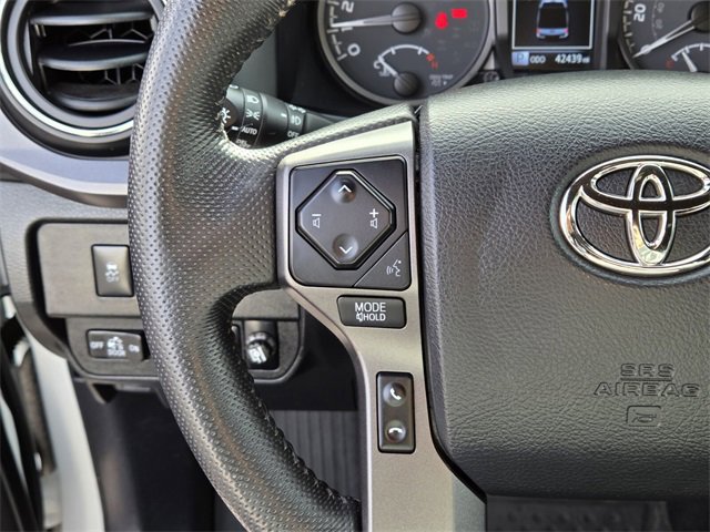Used 2023 Toyota Tacoma TRD Off-Road image 17