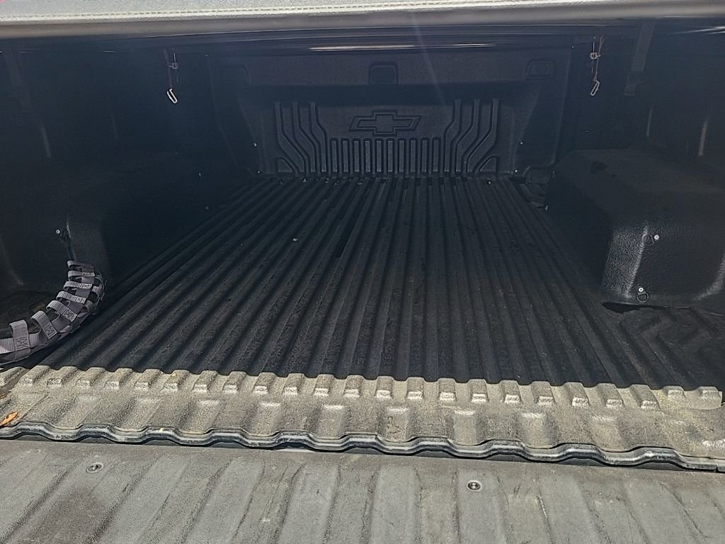 Used 2019 Chevrolet Silverado 1500 Custom Trail Boss w/ Custom Convenience Package AWD/4WD image 15