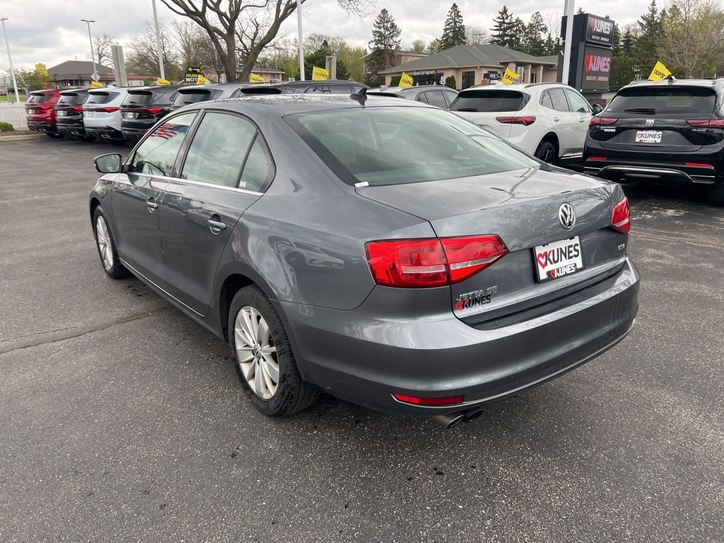 Used 2015 Volkswagen Jetta SE FWD image 6