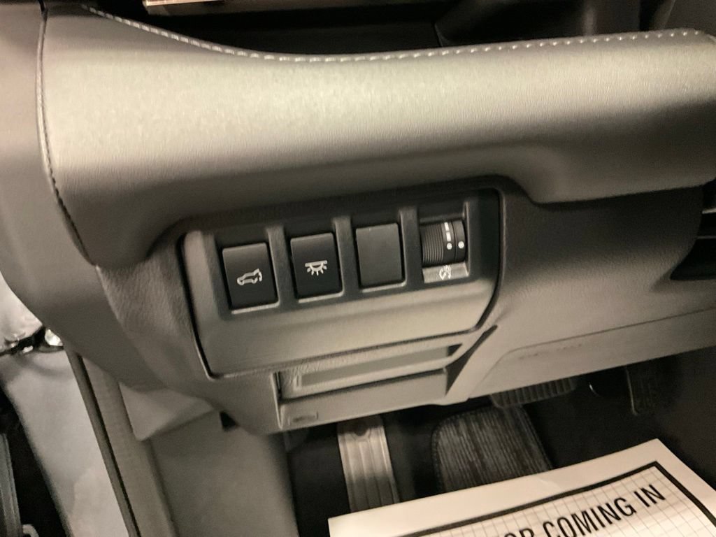 New 2026 Subaru Ascent Touring AWD/4WD image 12