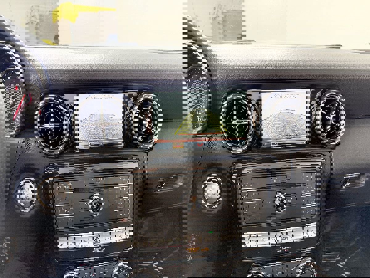 Used 2019 Mercedes-Benz SLC 300 image 48