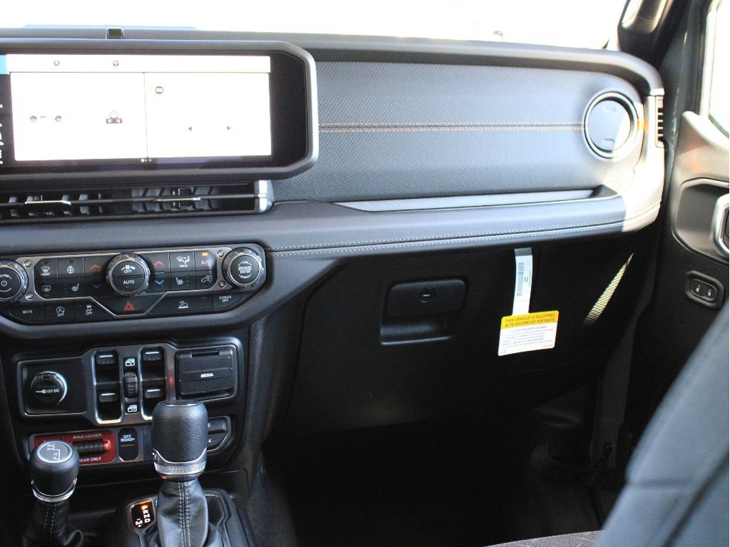 New 2026 Jeep Gladiator Mojave AWD/4WD image 25