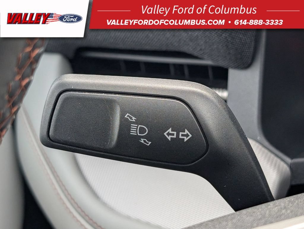 New 2025 Ford Explorer Active w/ Active Comfort Package AWD/4WD image 34