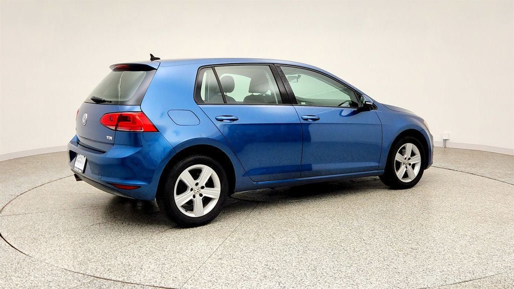 Used 2015 Volkswagen Golf TDI S FWD image 5