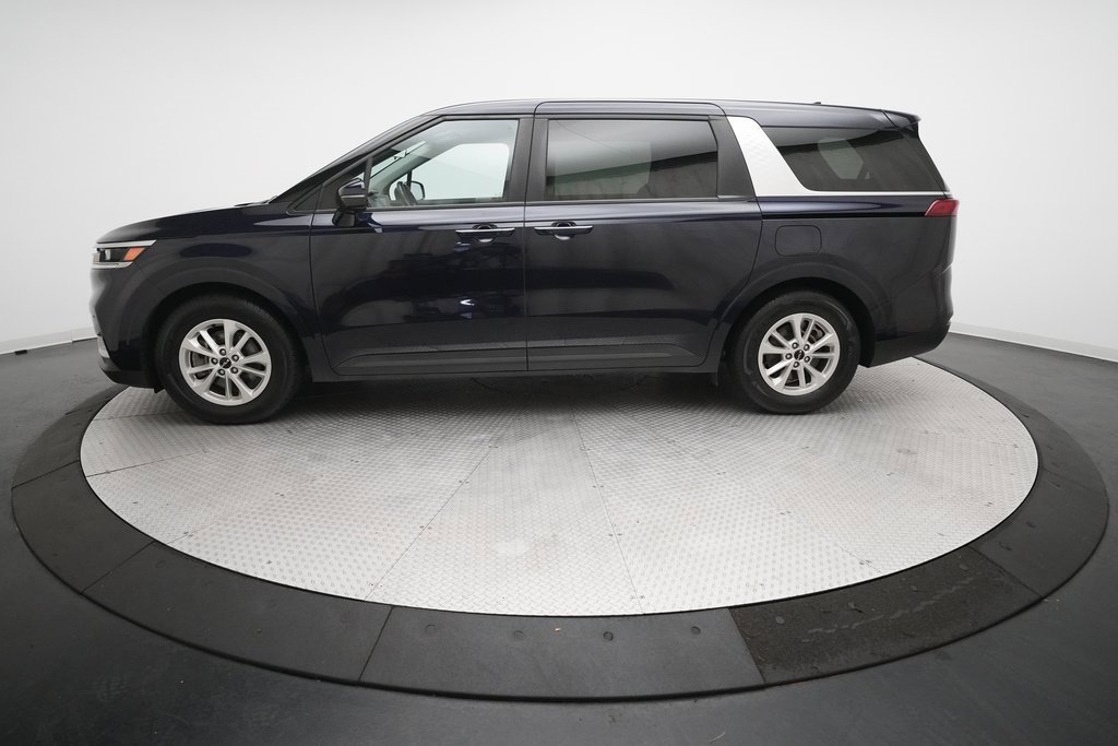 Certified 2024 Kia Carnival LX image 24