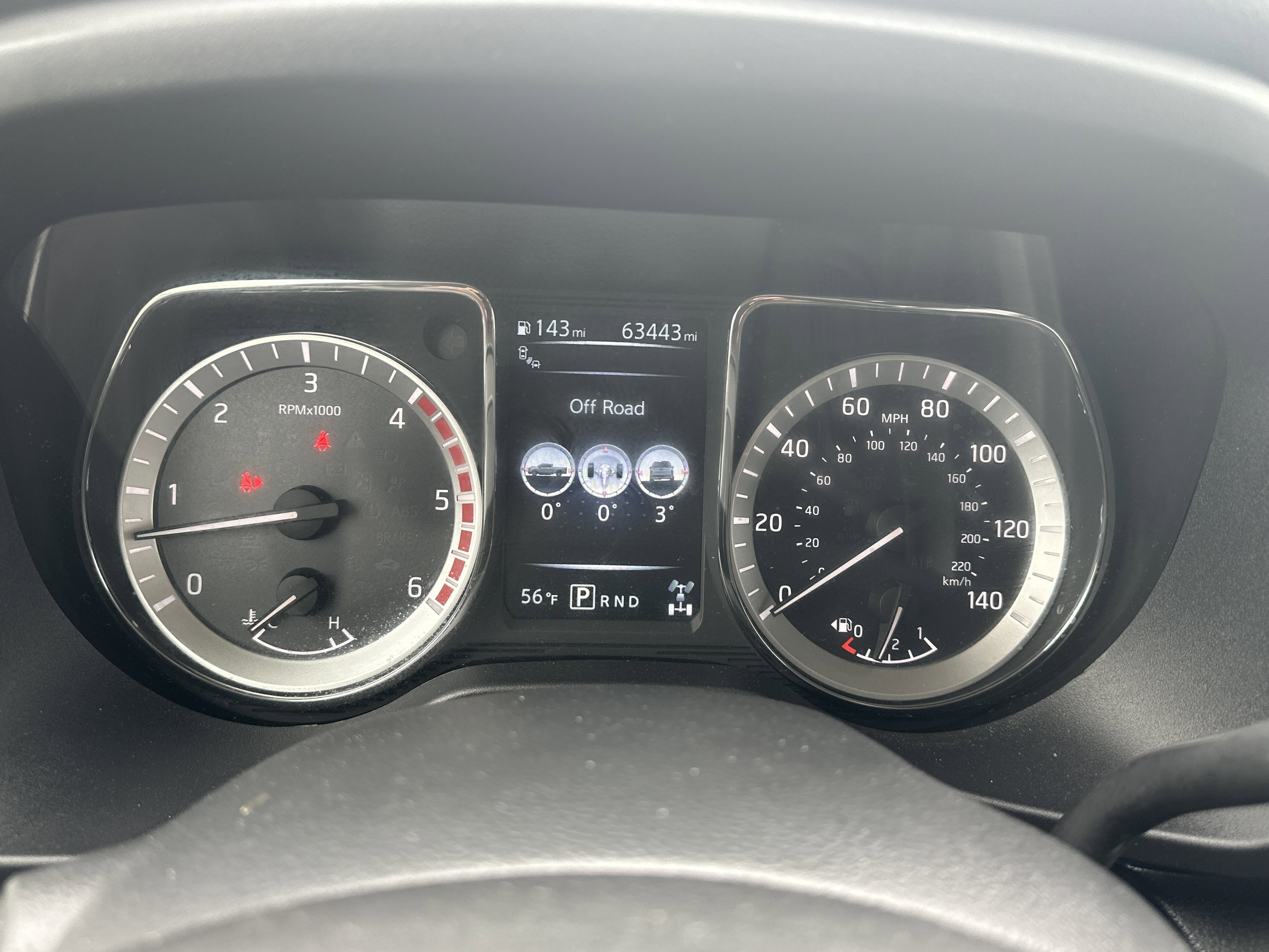 Used 2017 Nissan Titan PRO-4X w/ Pro-4x Convenience Package image 28