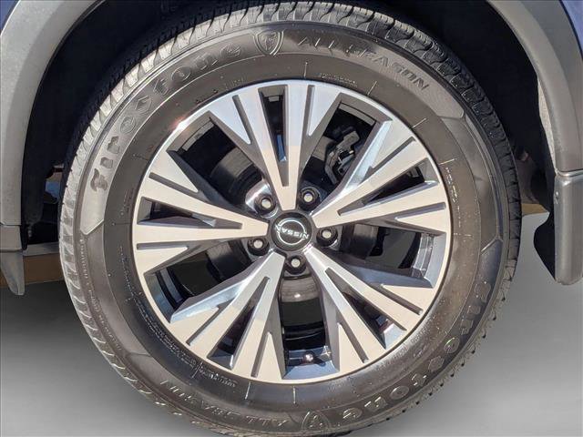 Used 2022 Nissan Rogue SV FWD image 23