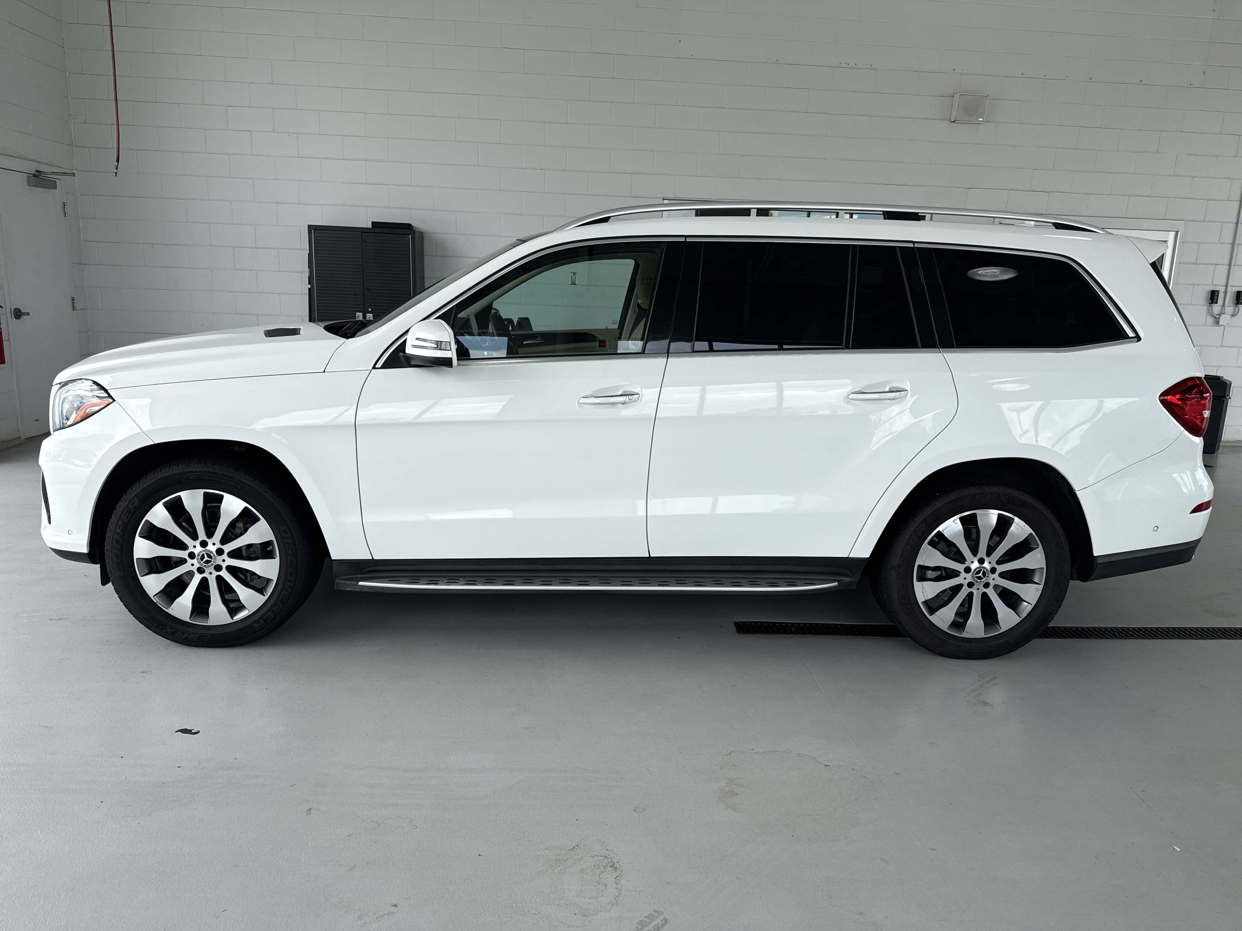 Used 2019 Mercedes-Benz GLS 450 4MATIC image 7
