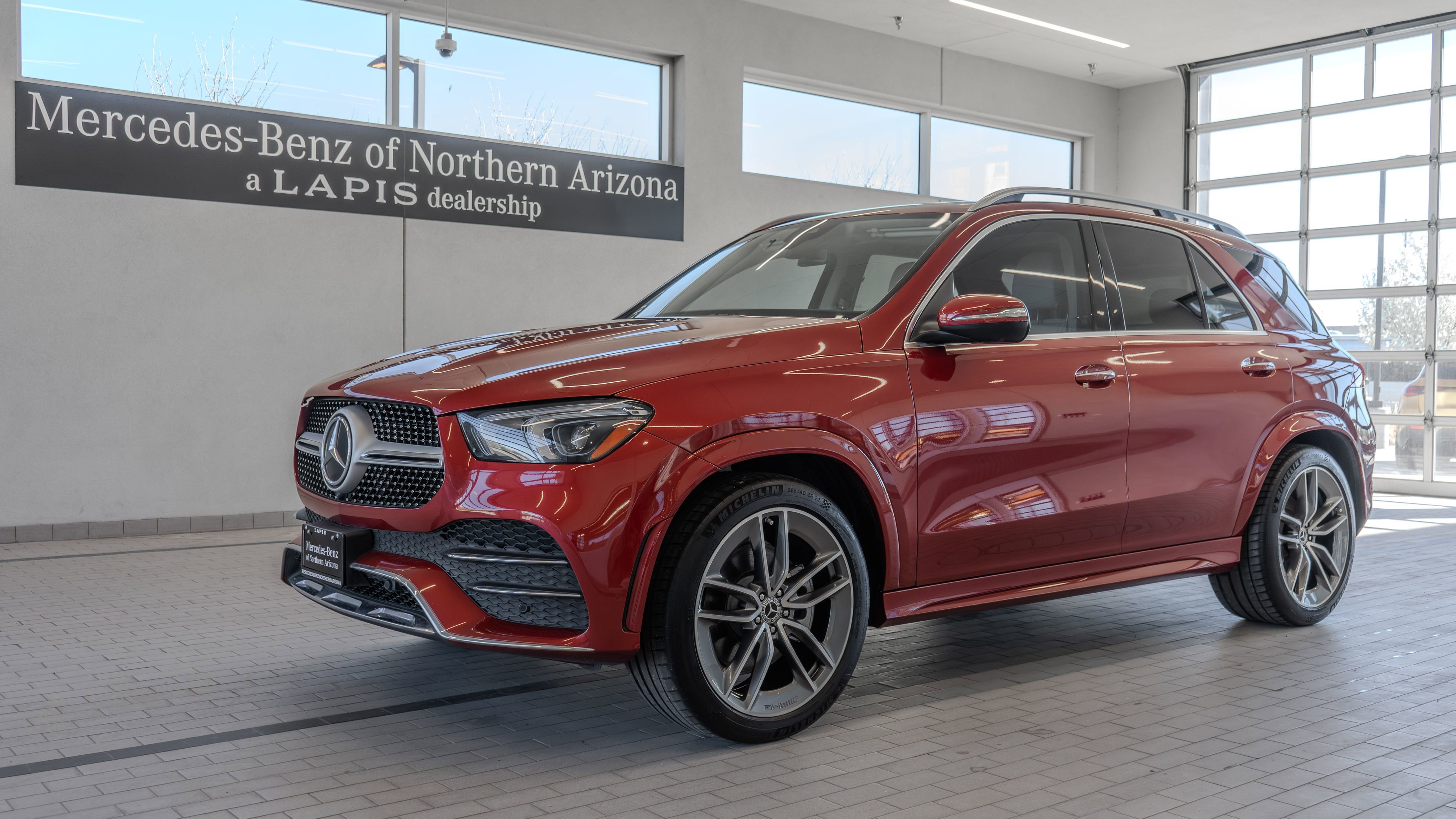 Used 2022 Mercedes-Benz GLE 450 4MATIC image 3