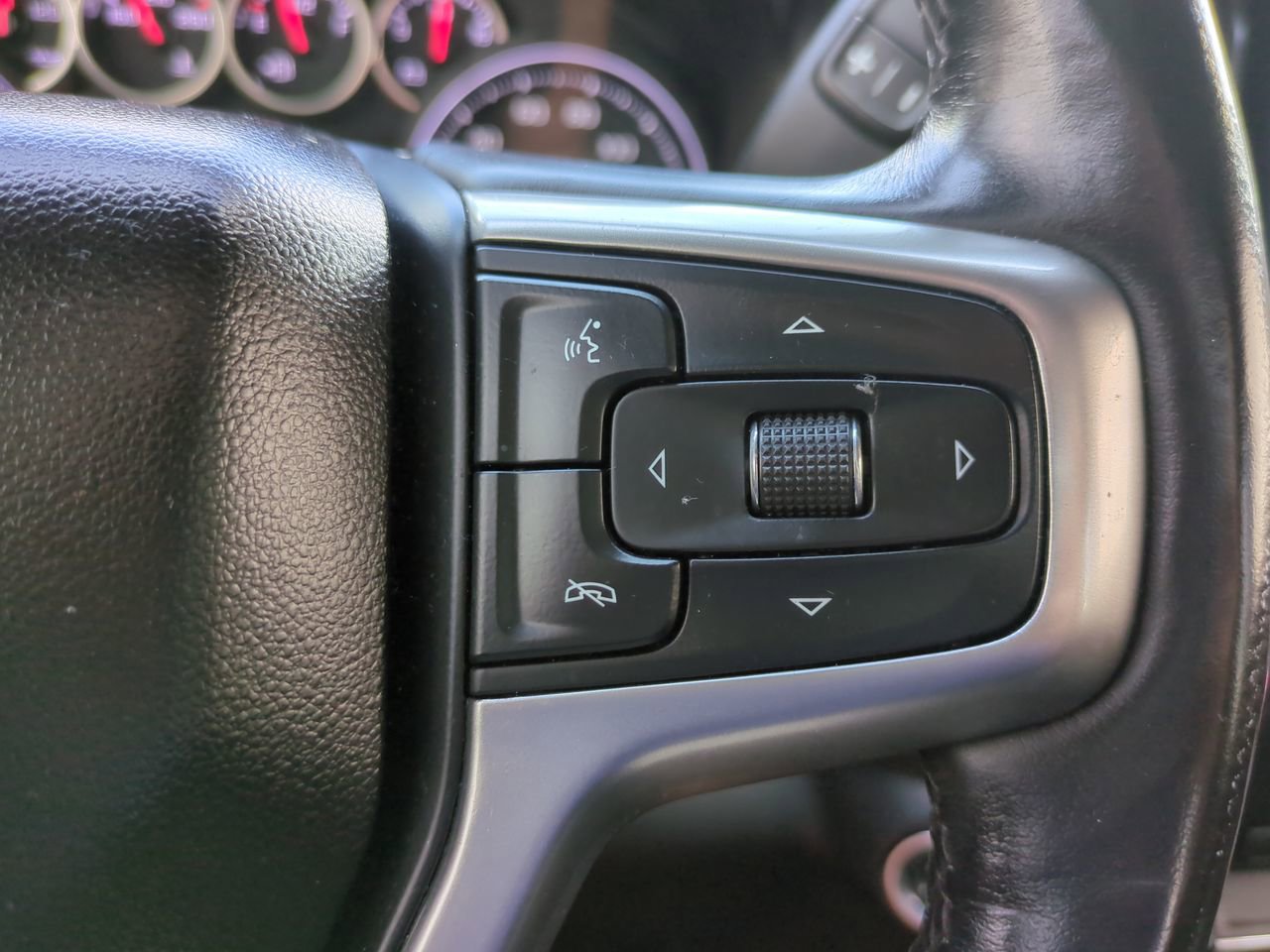Used 2019 Chevrolet Silverado 1500 RST w/ All-Star Edition RWD image 24