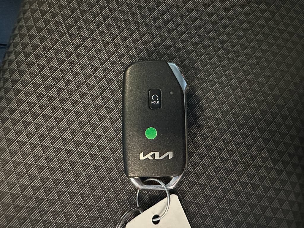 Used 2022 Kia Soul X-Line FWD image 17